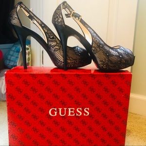 Guess Sexy lace heels